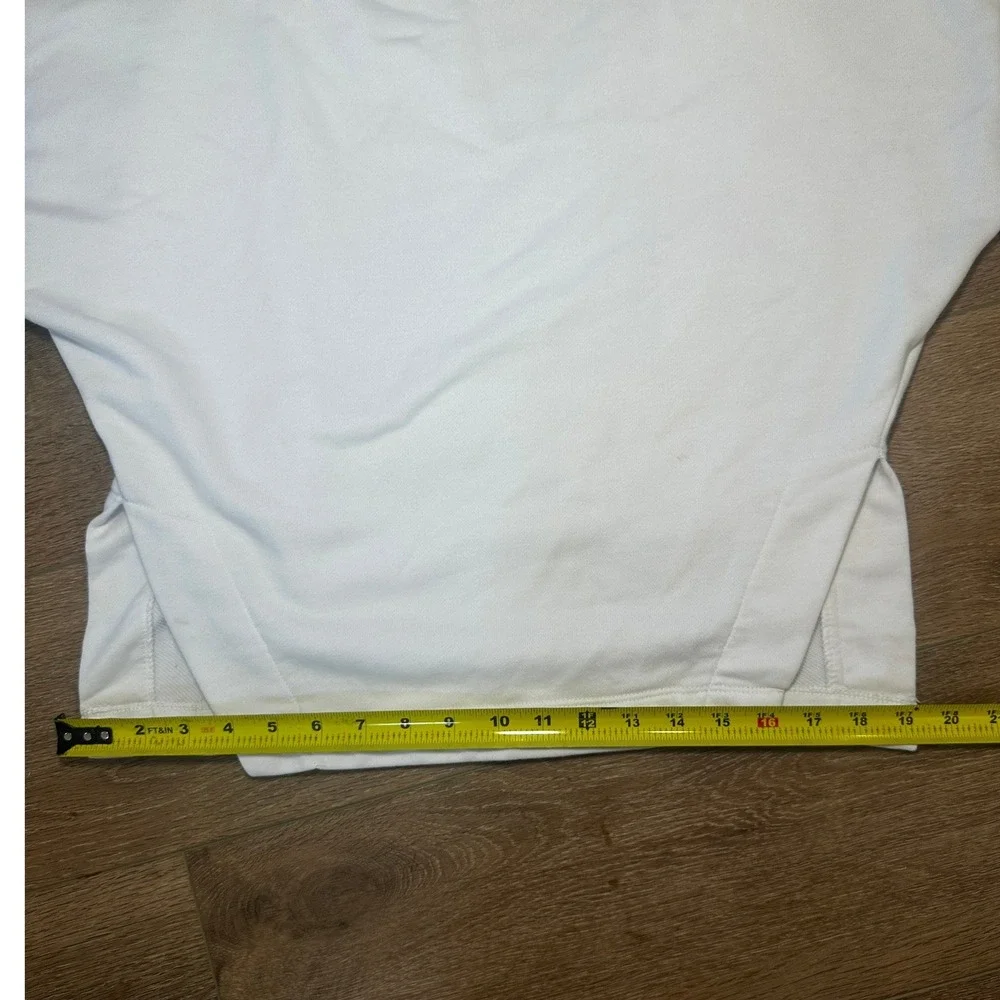 Nike Womens Pullover Minimalist White Mesh Back Athletic Short Sleeve Size Small